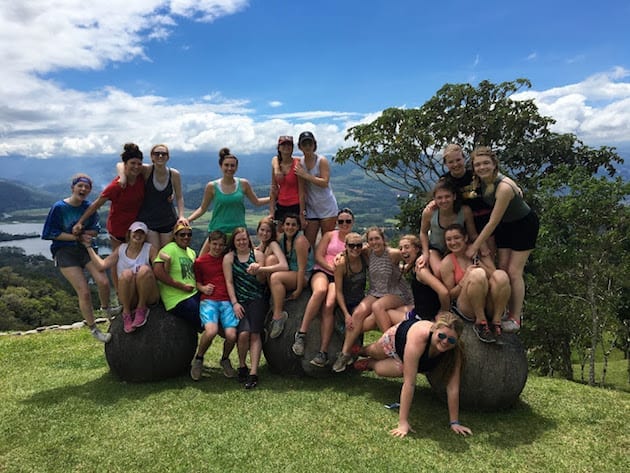 Bilingual Adventures: Enriching Travel Experiences